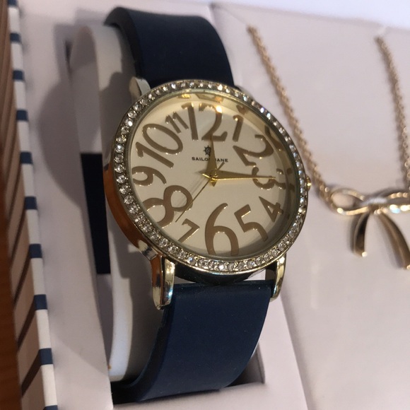 Watch, Necklace, & Keychain Set - Picture 3 of 5